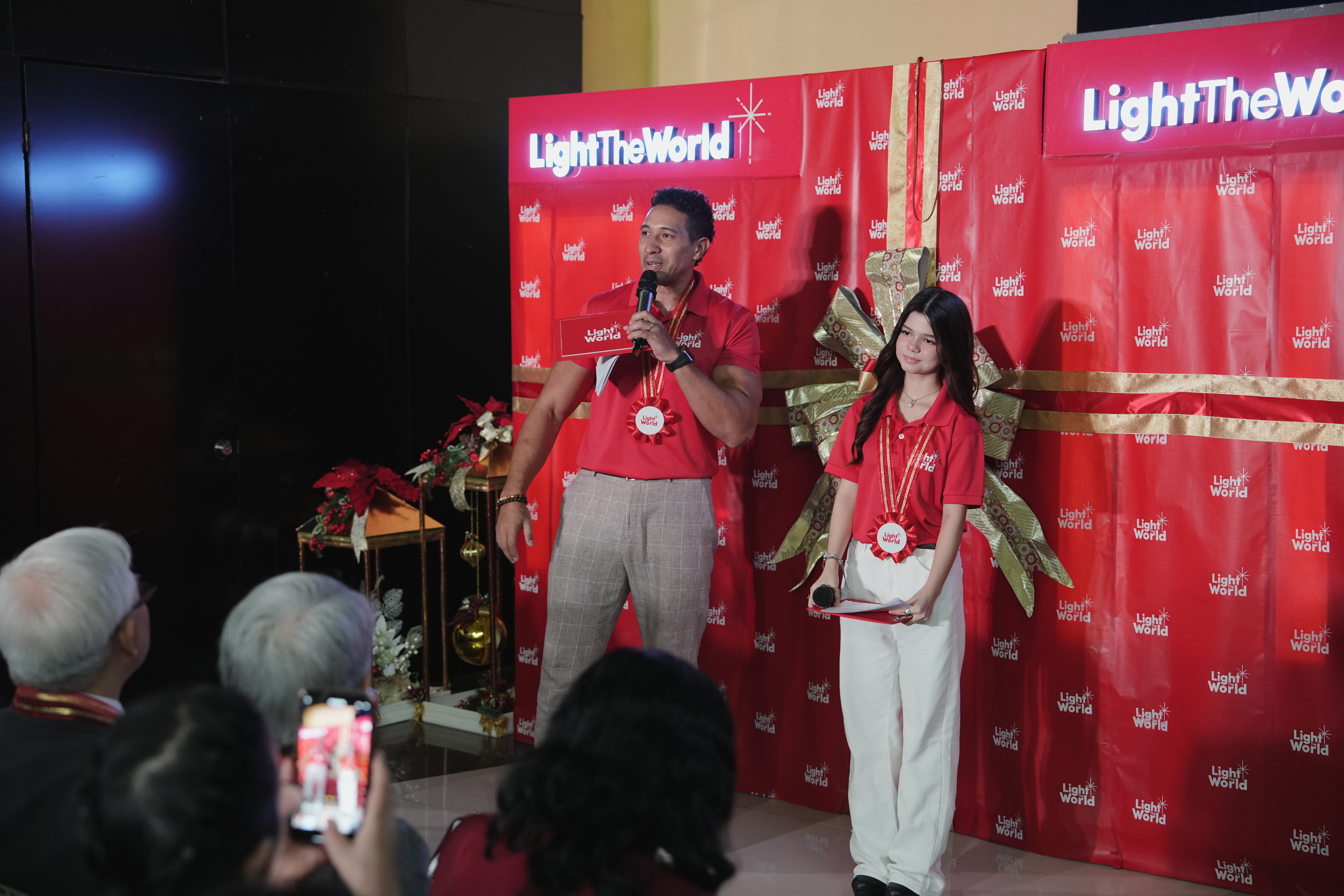 Manila Kicks Off #LightTheWorld Giving Machines Campaign in the Philippines